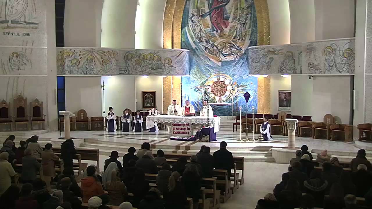 Iasi (catedrala): Calea crucii si Liturghia din sarbatoarea Buna-Vestire (25 martie 2015) defensa y justicia
