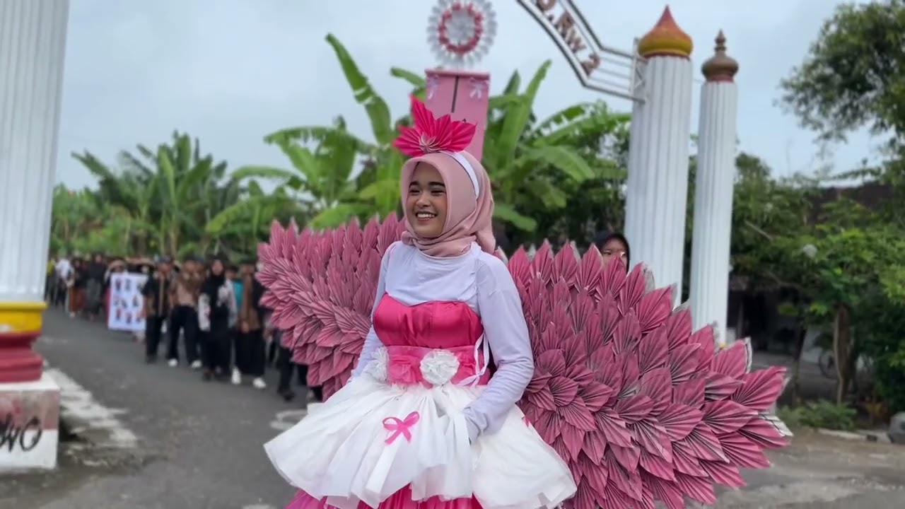 KARNAVAL HARI JADI KE 60 SMP N 1 KARANGDOWO 19 JANUARI 1965-19 JANUARI 2025. CV.Mitra Semesta Raya.