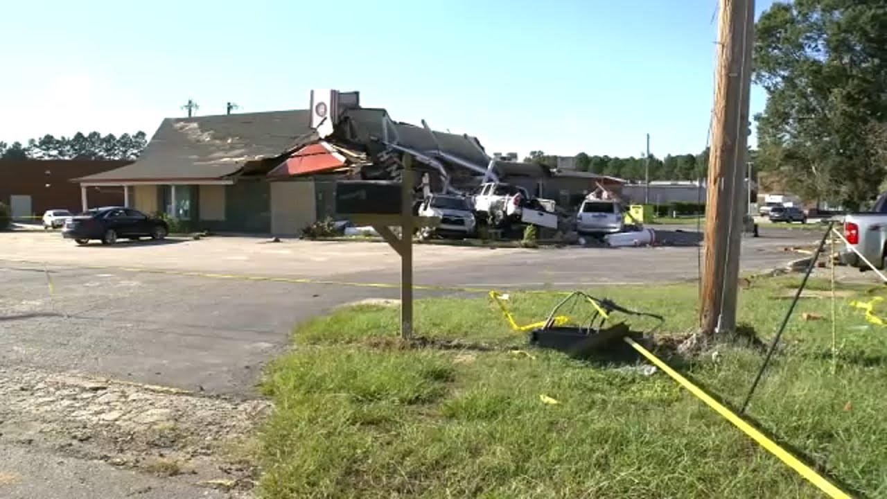 Rocky Mount tornado survivor shares terrifying experience - YouTube