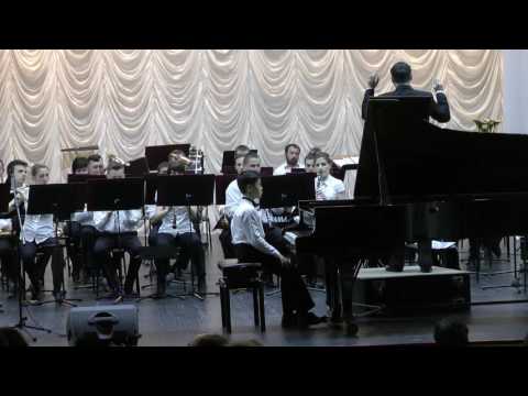 Видео: Максим Ли исполняет Концерт Э. Грига Ля-минор 1ч. - Grieg-Piano Concerto in A-moll.