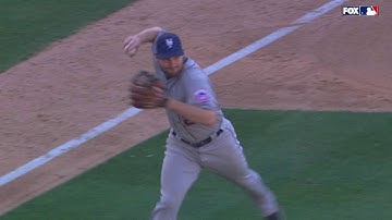 NYM@LAD: Murphy charges, fires to first to get out