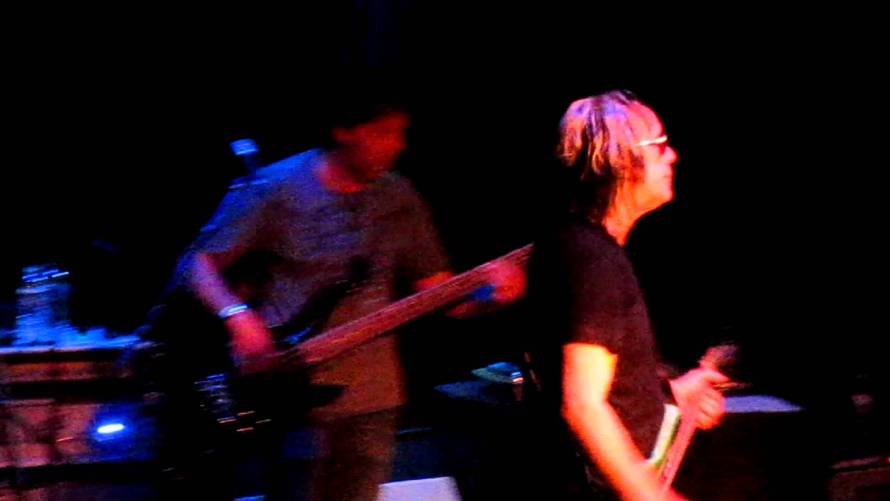 Todd Rundgren - Drive (Tralf / Buffalo, NY 7/2/11) - YouTube