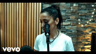 Sevinç Yurdem - Sen De Mi Leyla (Acoustic) Resimi