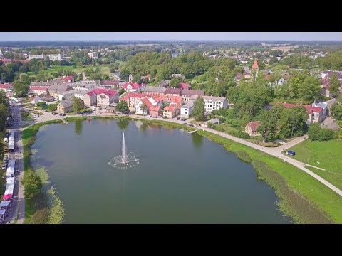 Video: Filipīnās 14 Gadus Veca Skolniece Dzīvo Kopā Ar Parazītiskā Dvīņa ķermeņa Daļām, Kas Aug No Vēdera - Alternatīvs Skats