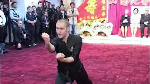 Hung Ga Kyun 洪家拳 "Taming of the Tiger" (Fuk Fu Kyun 伏虎拳)