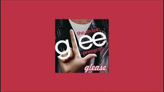 Download lagu hopelessly devoted to you (slow down)- (glee cast version)
