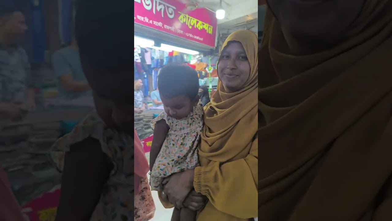 ভালোবাসার মানুষদের সাথে ঈদের কেনাকাটা,,,