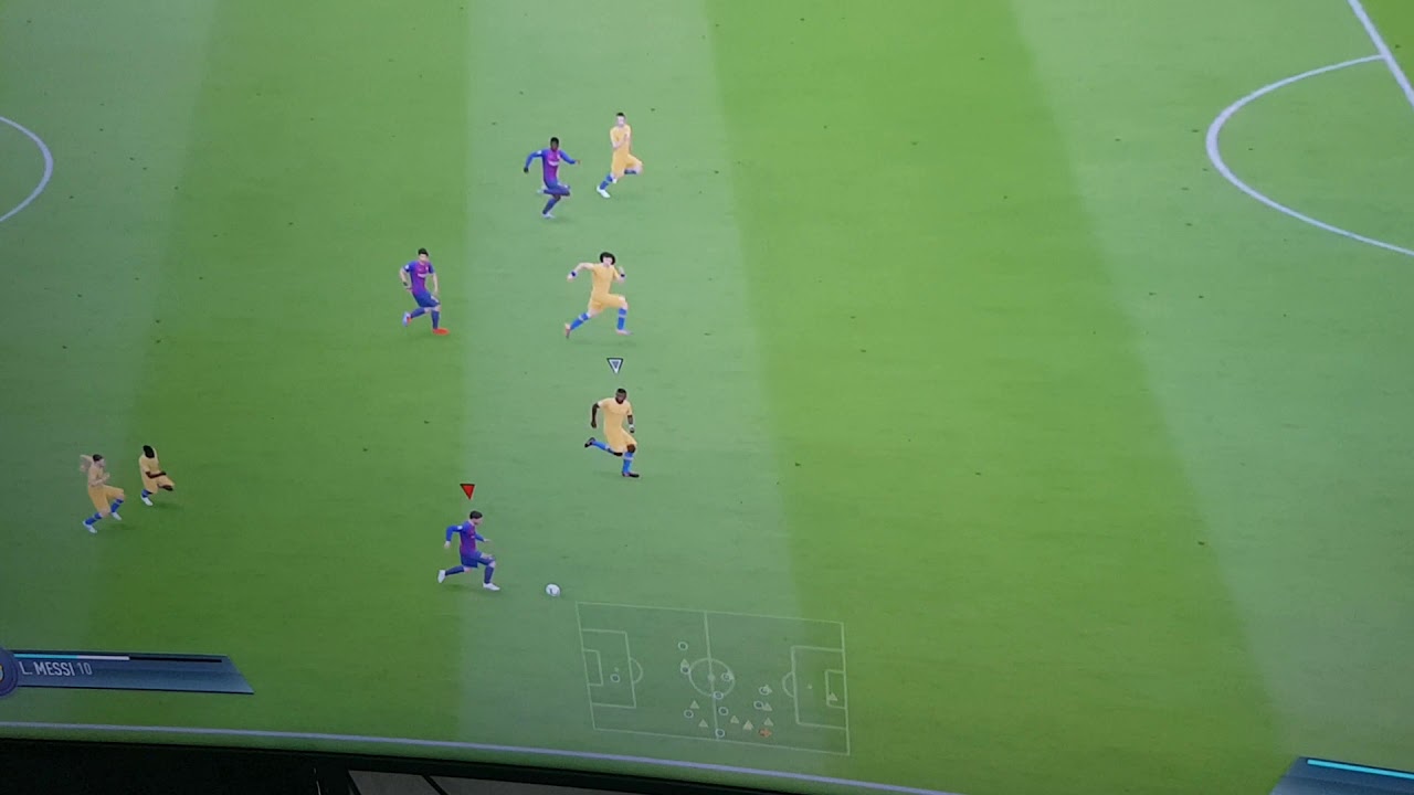 FIFA 19 - Messi super dribbling no.1