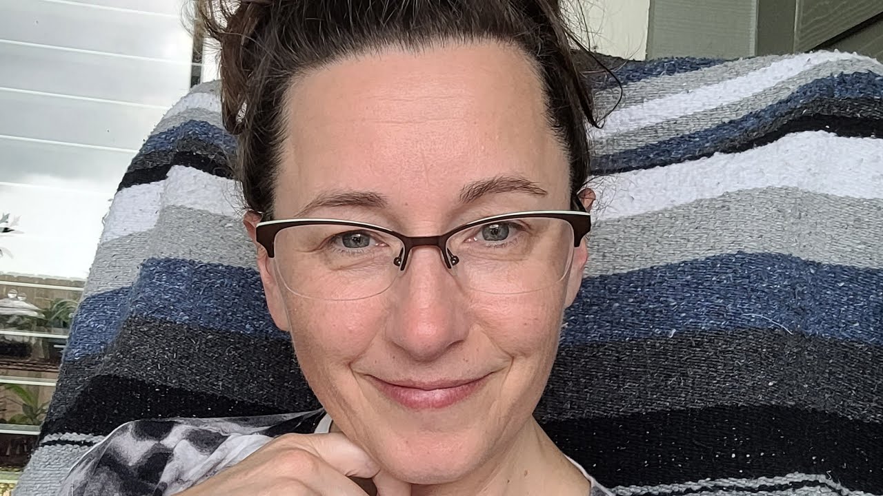 Reaction Video: First time going to a Catholic Mass