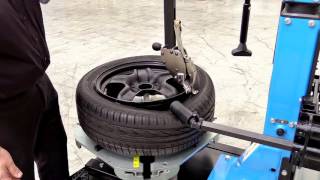 Twister Evo Tyre Changer from Hofmann Megaplan
