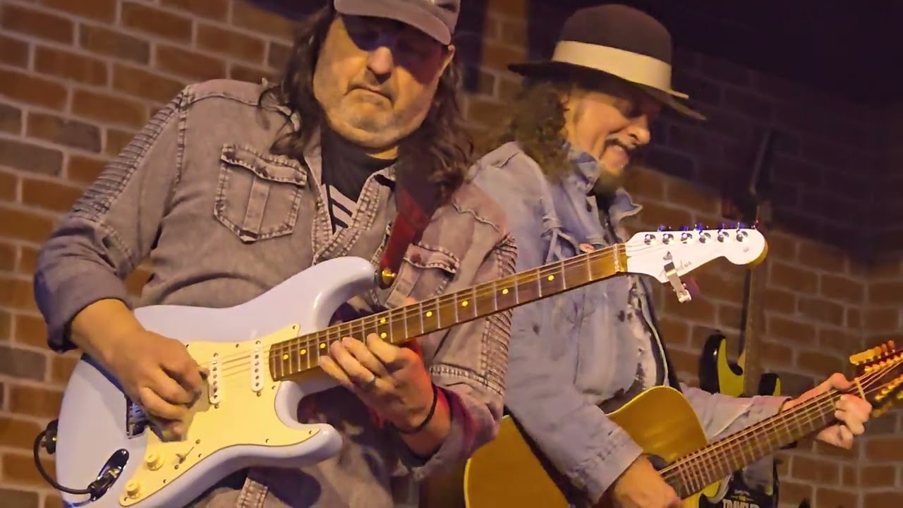 The Why Store at Ale Emporium Castleton 12-12-25 with "Rosie"