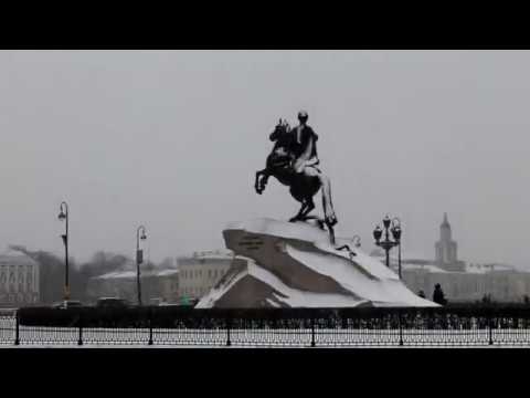 Топ-16 площадей Санкт-Петербурга