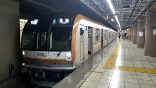 東京メトロ10000系10102F 新桜台駅発車