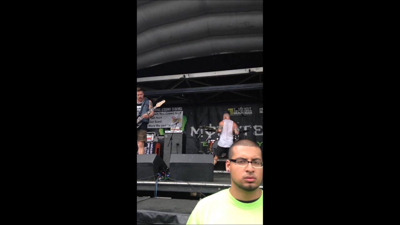 Warped Tour - Vanna           Portland Oregon 2014