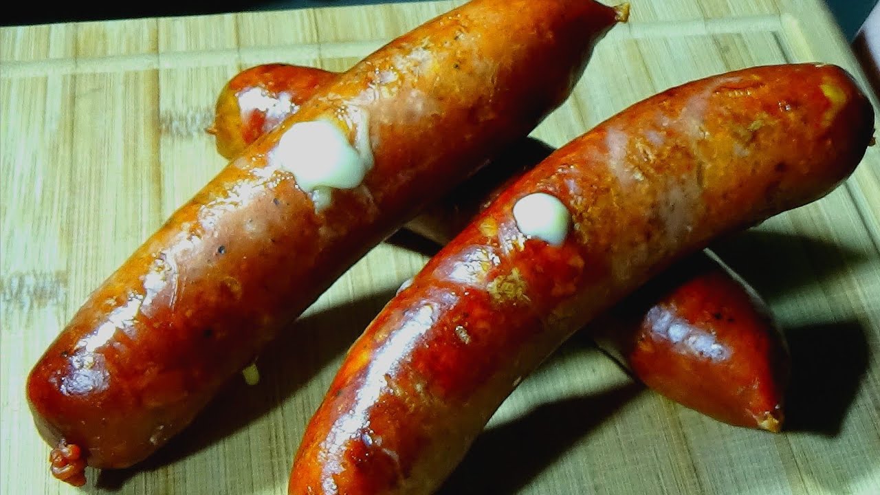 Selbstgemachte Käsekrainer