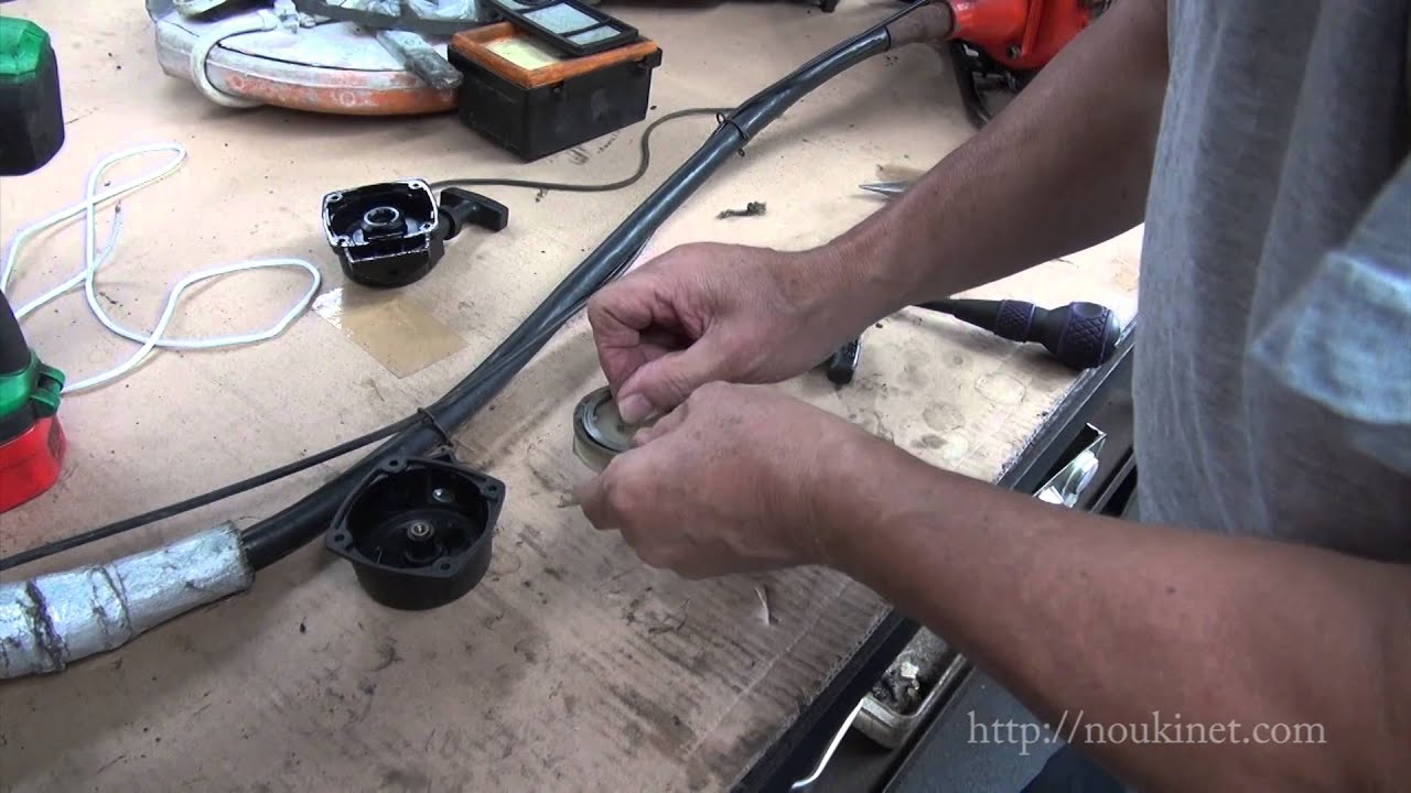 ゼノア エンジン刈払機 BK2610 スターター修理 - YouTube