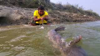 Wow Unbelievable Fishing Method In River Underwater Monster Fish Catching By Chain#fishing