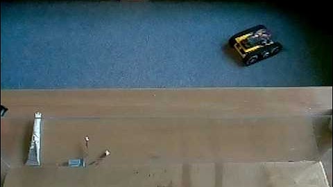 90 fps slowmo video of Arduino Due caterpillar robot high speed overshooted U-turn