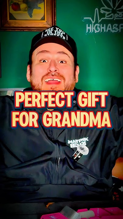 christmas-shopping-in-san-antonio-shorts-humor-christmas-youtube