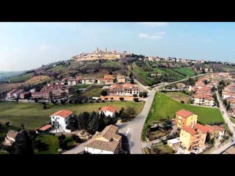 Montecosaro dall'alto