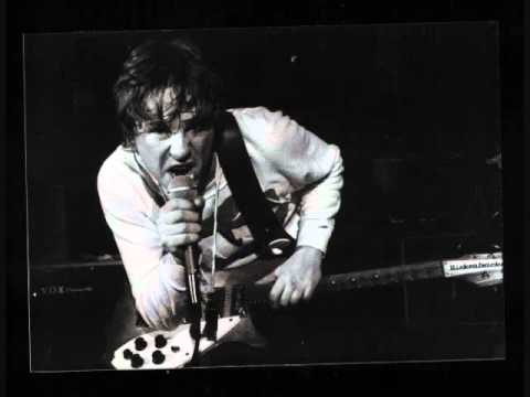 Wreckless Eric - "Walking on the Surface of the Mo...