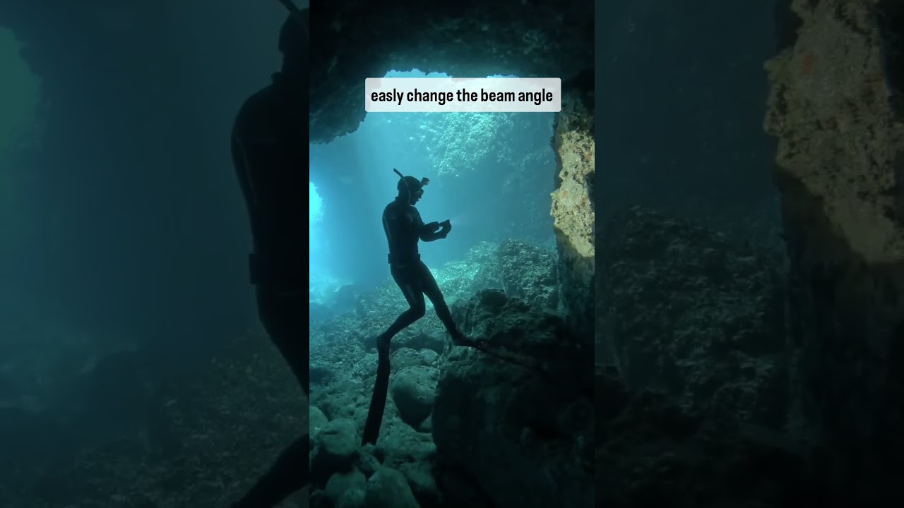 ZD710 MK2 Zoomable Dive Light: Adjustable Beam from 4 to 72 Degrees