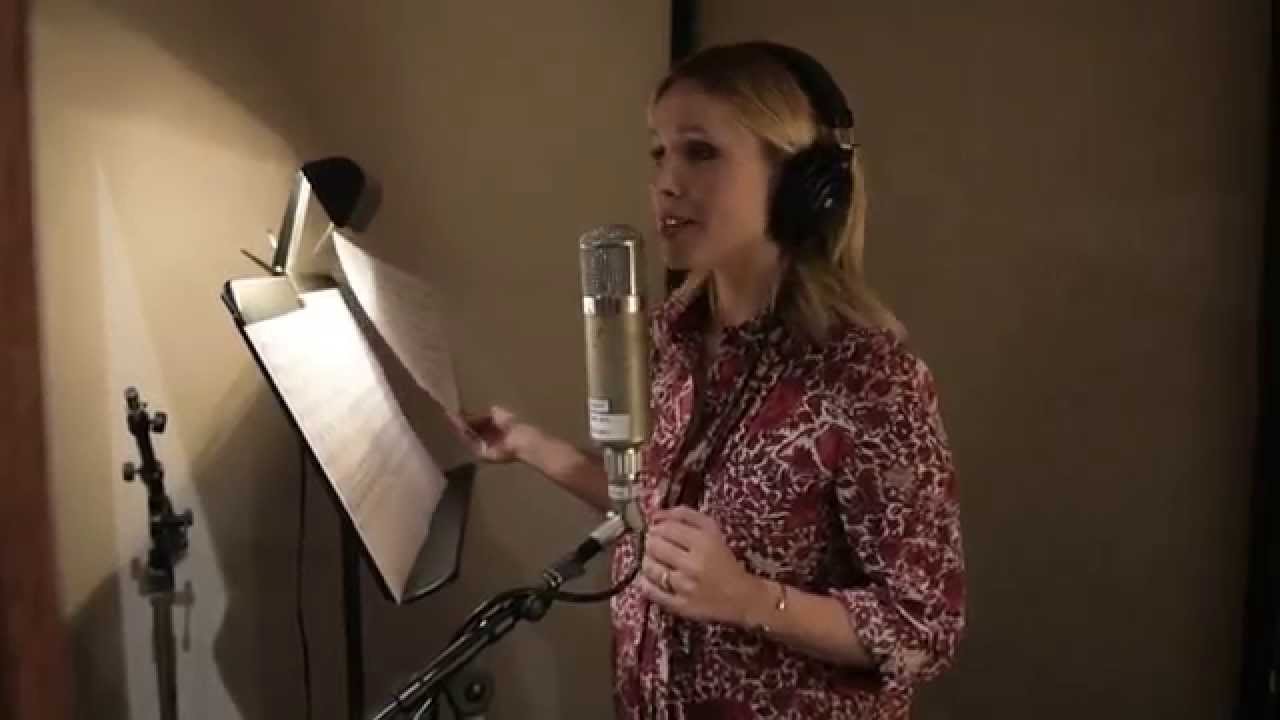 Download Text Me Merry Christmas - In the Studio with Straight No Chaser and Kristen Bell