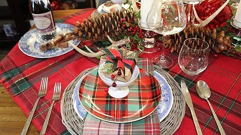 Christmas Table Setting Ideas /HOW TO Set A  RUSTIC Christmas Tablescape / Set A  GLAM TABLESCAPE