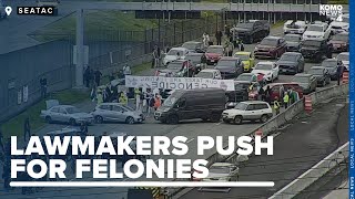 Washington lawmakers aim for felony charges for Sea-Tac protest highway obstructions by KOMO News 89,272 views 11 hours ago 2 minutes, 22 seconds