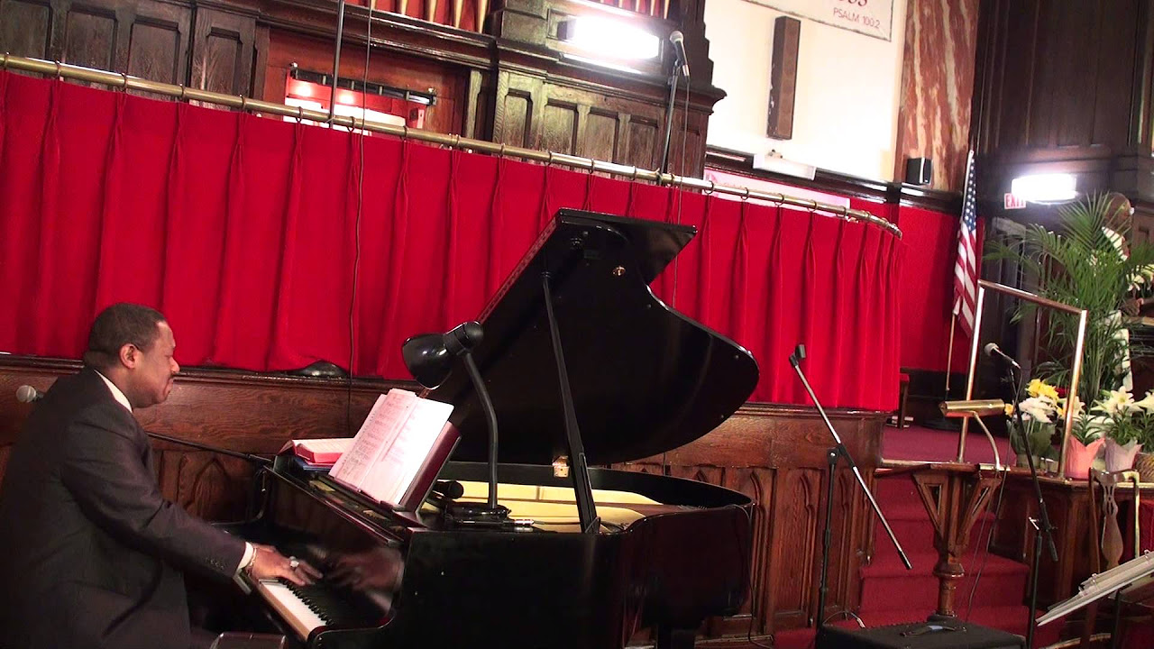 Chris Fleischer Piano  The Old Rugged Cross
