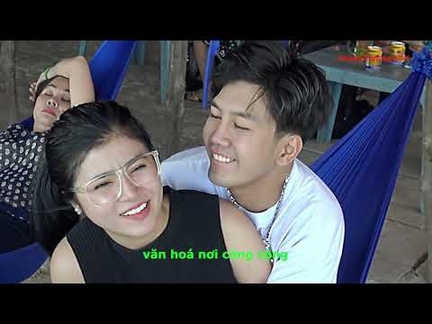 Clip - cặp đôi diễn cảnh nóng trong quán cafe và cái kết