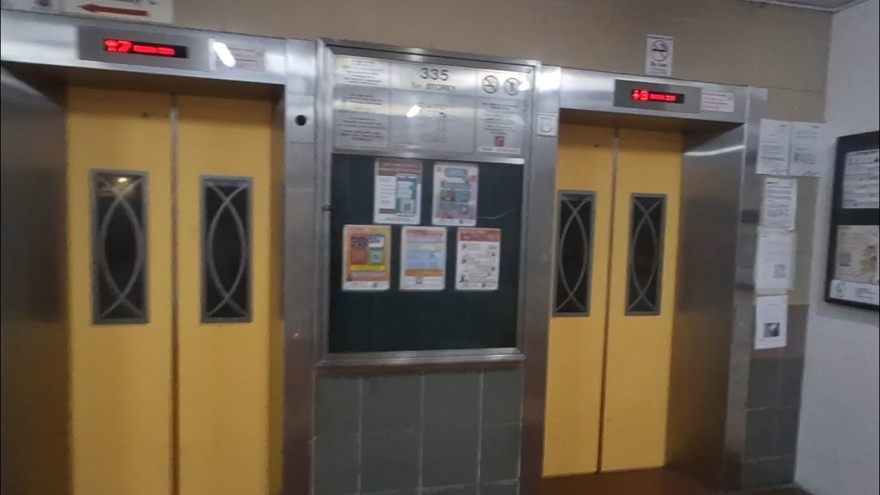 BLK 335 Sembawang, 1998 Mistubishi Elevators