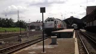 DownloadIndonesian Railway -Argolawu Train Departure from Yogyakarta Station MP3 MP4 Indonesian Railway -Argolawu Train Departure from Yogyakarta Station