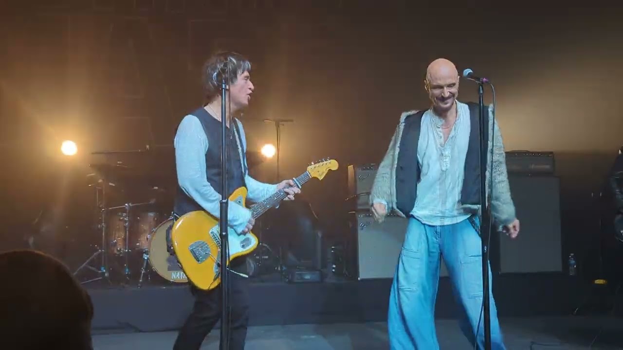 Johnny Marr & Tim Booth - The Passenger (Iggy Pop Cover) Riviera Theater Chicago 10 17 24