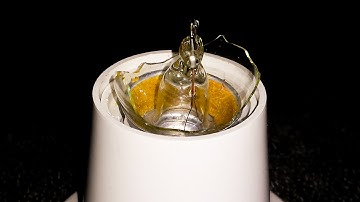 How to remove a broken light bulb