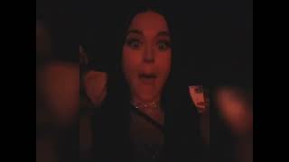 Katy Perry reacts to Taylor Swift singing "Bad blood" live