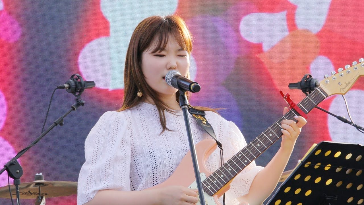 [4K] AKMU 이수현 (악동뮤지션) -  Love Yourself (커버곡 Justin Bieber ) @180901 썸데이 페스티벌