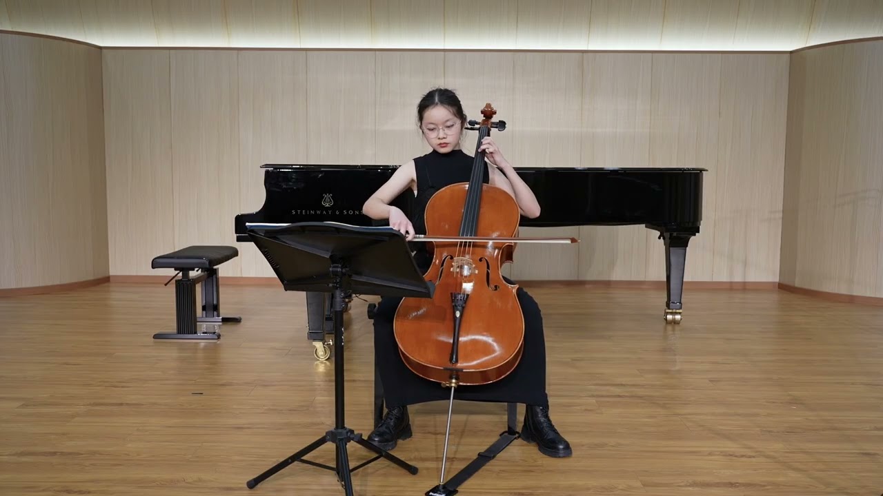Suri Wang (11y) || J. S. Bach - Suites For Cello , Suite No. 1 In G Major Prelude BWV 1007