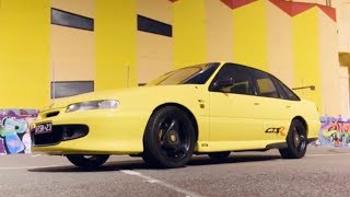 VR VS Holden Commodore - Shannons Club TV - Episode 108