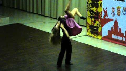 Maxim Chistokletov & Anastasiya Lyakh 2012 STP Zouk congress Russian style