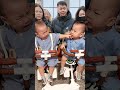 Two cute baby playing together.かわいい赤ちゃん2人が一緒に遊んでいる。귀여운 아기 둘이 같이 놀고 있어요.😄🥰😊