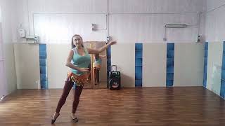 Lezione di danza del ventre a Cassino