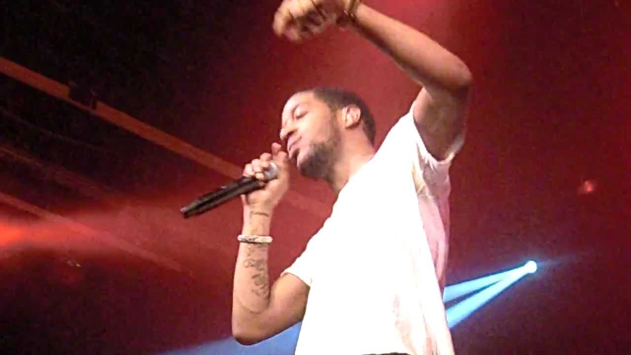 KID CUDI ERASE ME [LIVE MELKWEG AMSTERDAM 22.11.2010] YouTube