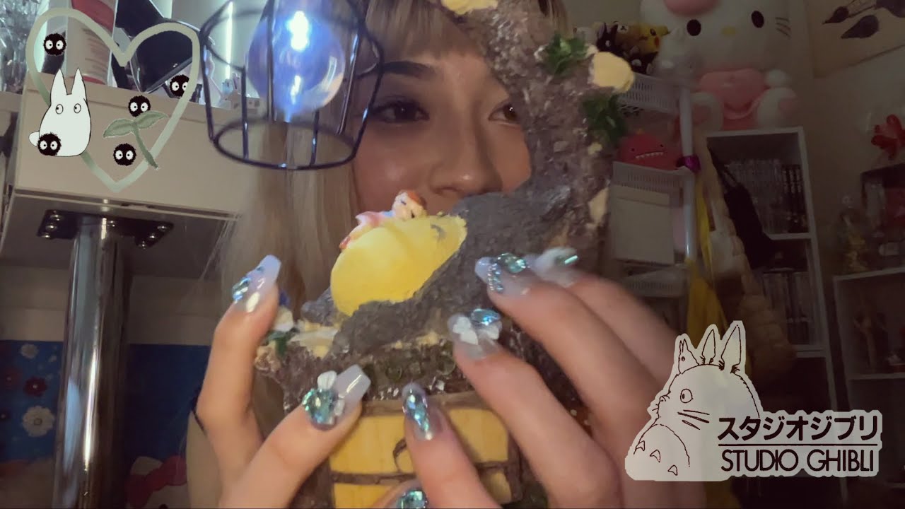 【🇯🇵字幕付／英語ASMR】囁き声・スタジオジブリのグッズ紹介＆雑談