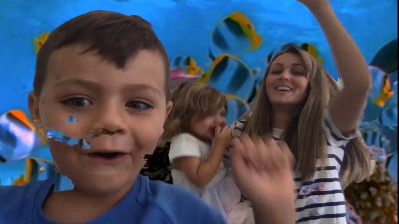 Kids do the Snapchat Challenge☀️ 