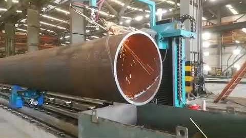 Large diameter pipe intersecting plasma cutting machine