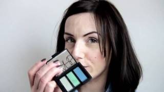 Beauty tips: bright eyeshadows