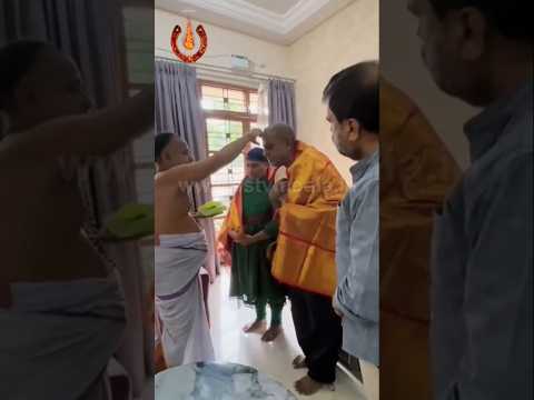 ಶಸ್ತ್ರಚಿಕಿತ್ಸೆಗಾಗಿ ಯುಎಸ್ಗೆ ತೆರಳುವ ಮುನ್ನ ಪೂಜೆ ಮಾಡಿದ ಶಿವಣ್ಣ ಗೀತಕ್ಕ #news #kannadastartv #indianactor ಶಸ್ತ್ರಚಿಕಿತ್ಸೆಗಾಗಿ ಯುಎಸ್ಗೆ ತೆರಳುವ ಮುನ್ನ ಪೂಜೆ ಮಾಡಿದ ಶಿವಣ್ಣ ಗೀತಕ್ಕ #news #kannadastartv #indianactor