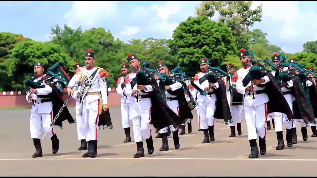 ASSAM RIFLES PIPE BAND DISPLAY | Military -
