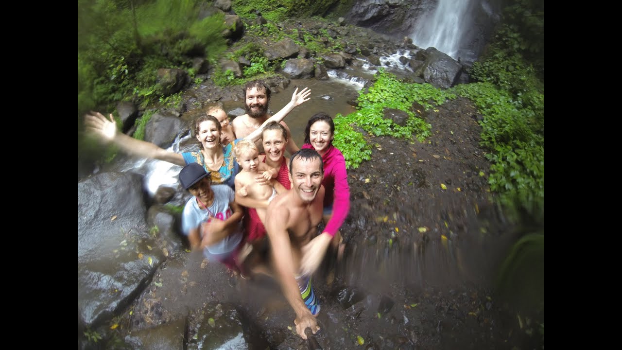 Бали. Снорклинг в Туламбене, водопад Yeh Mempeh и дорога в Ловину